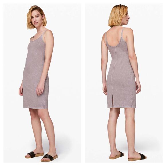 Lululemon Inner Glow Dress Size 8 Washed Half Moon Knee Length Stretch - Picture 1 of 13